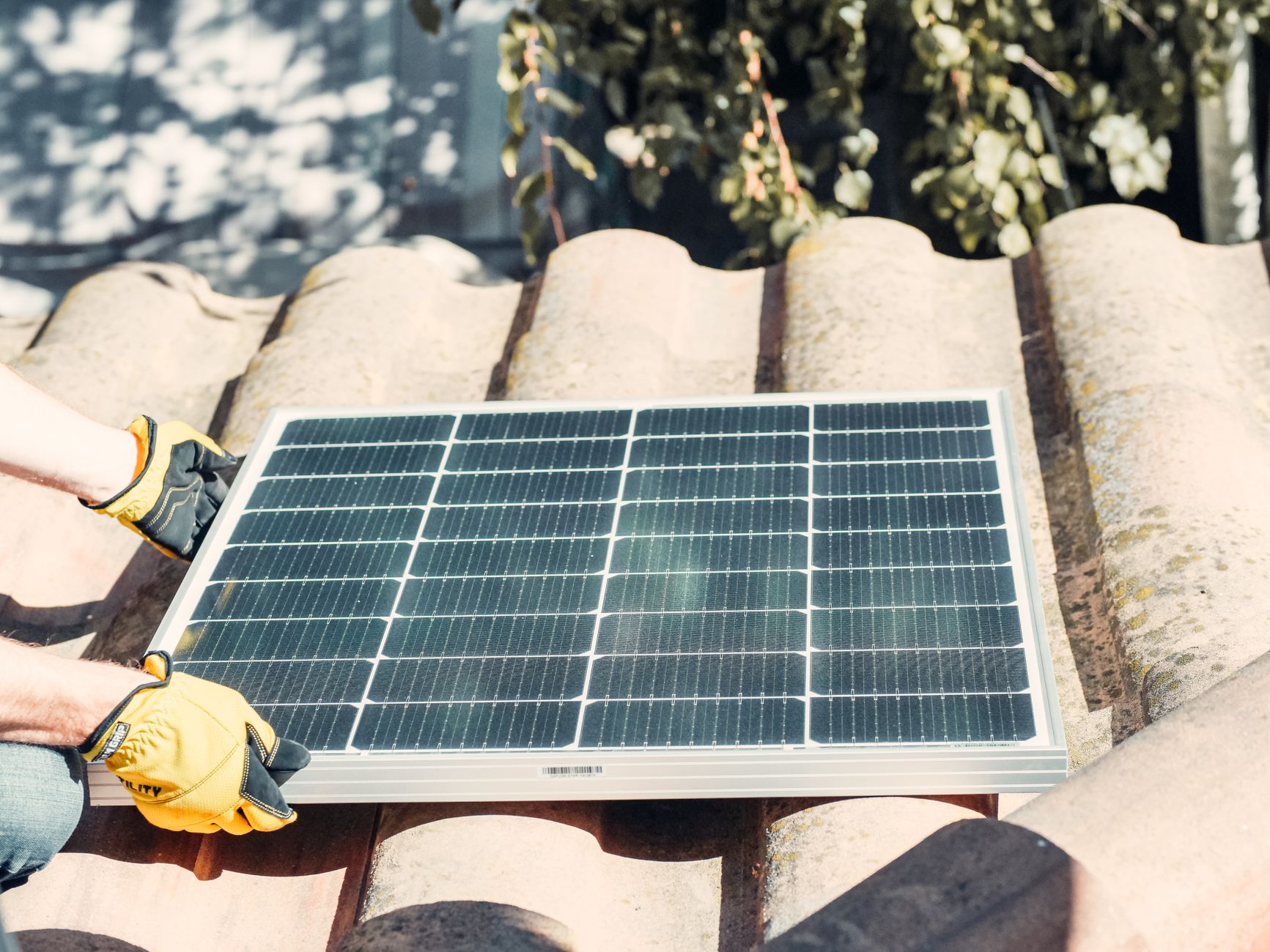 Installateur Panneaux Solaires équipe à Sevran